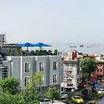 La Hotel 3*
